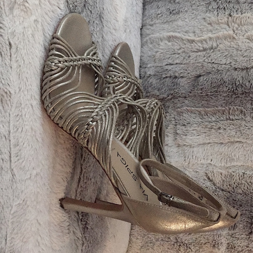 VIA SPIGA strappy high heels,NEW, 7.5m